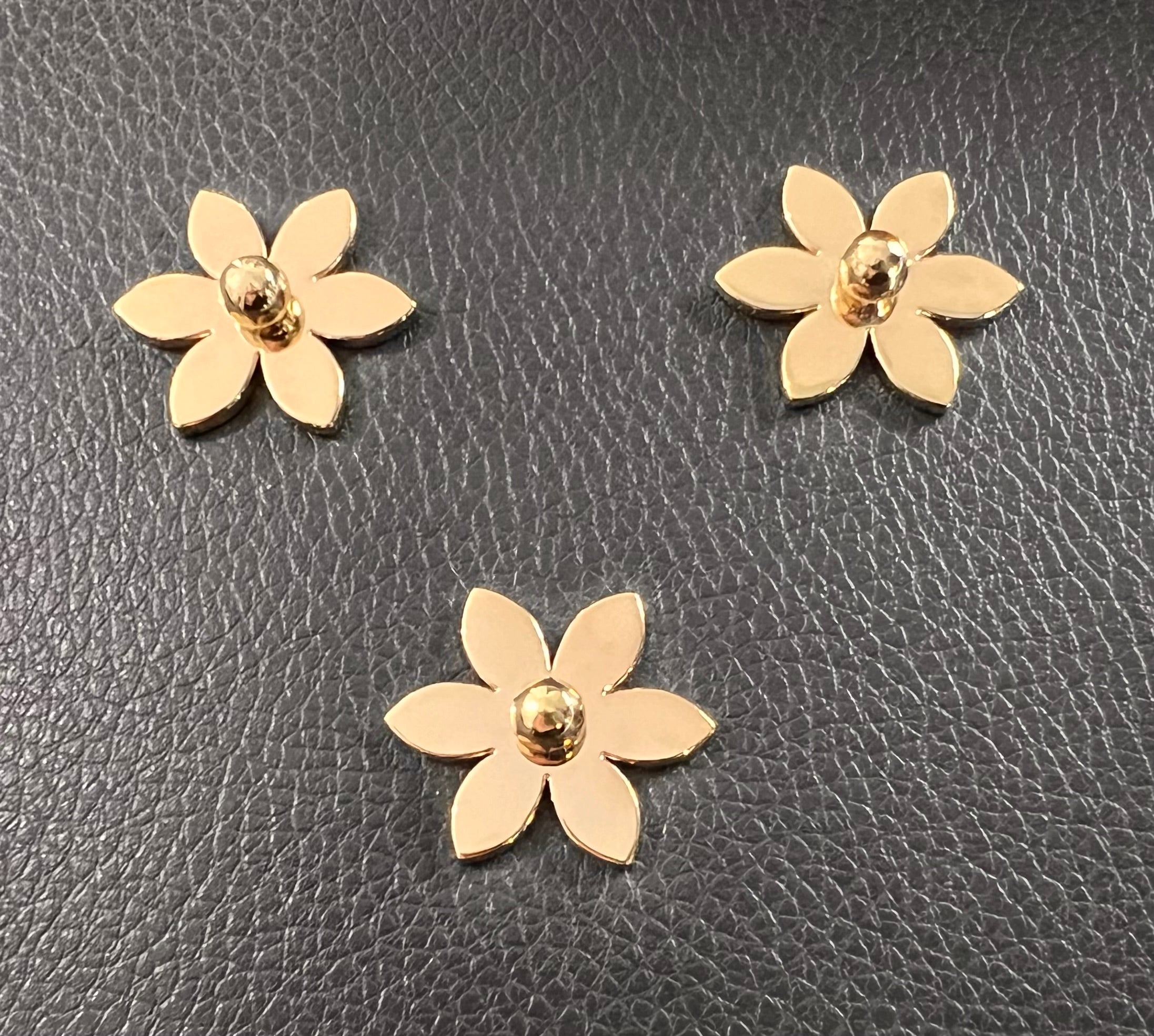 Flower Rivits New -- Pointed Flower - Screw Rivets -- Package of Four – bringberry ...