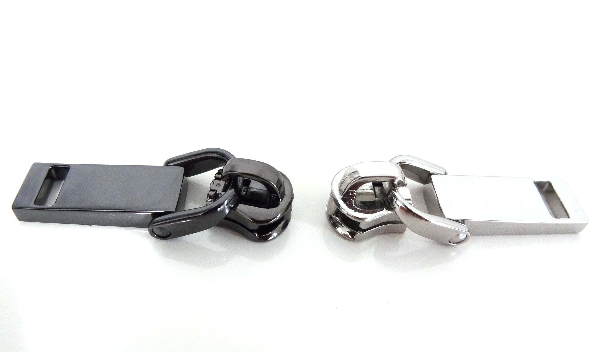  PH PandaHall 60pcs 4 Size Metal Zipper Head Sliders